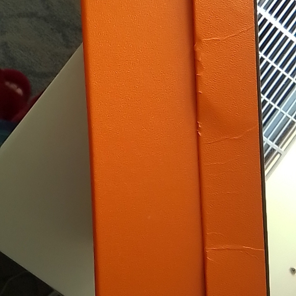 Authentic Hermes Gift Box with Tissue Paper & 2 Card Holders. - Picture 6 of 11